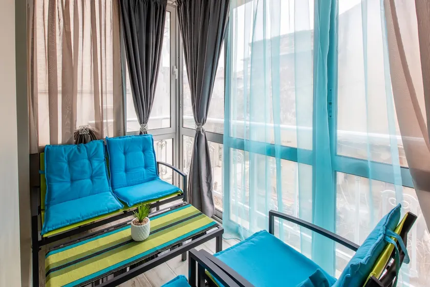 Blue Terrace Apartment Varna Top Center - Image 1
