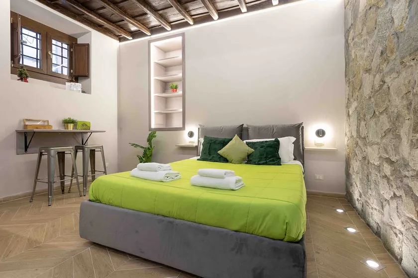 IRON Studio Loft in Colosseum - Image 1