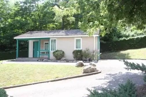 Sabine and Patrick's cottage - Image 1
