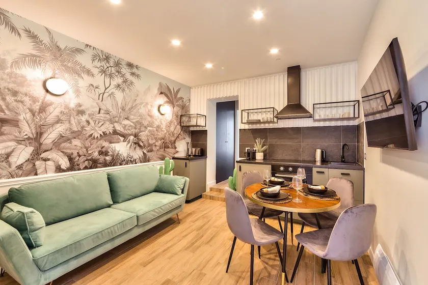 Superb and Cosy 2BR Apt In The Heart Of Paris ! 3P - Image 1