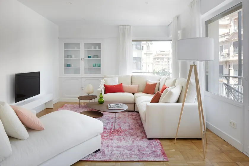 Larroka by FeelFree Rentals - Image 1