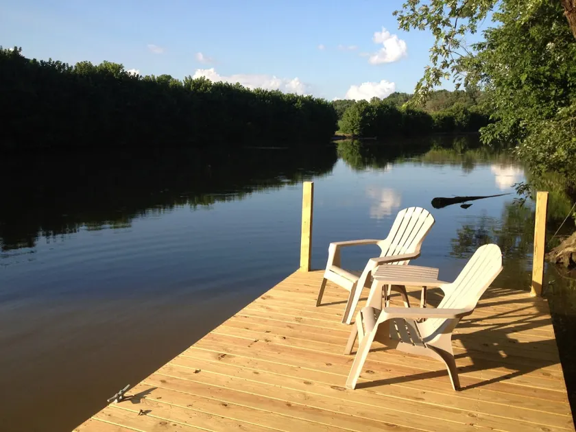 Charming Creekside Cabin with Dock - Image 1