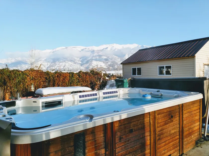 Hillside: Hot Tub,Skiing,Lagoon, Hill AFB (Lower) - Image 1