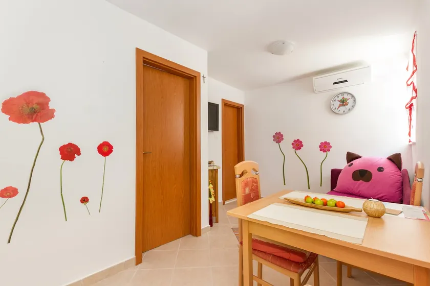 Apartments ”Apartmani Mali Raj 2” - Image 1