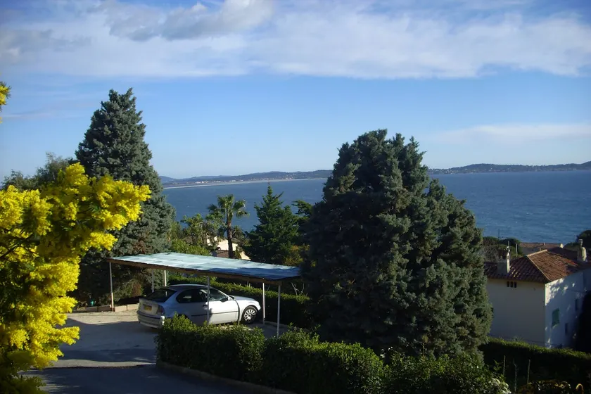 180° sea view apartment, ground floor, VAR - Image 1