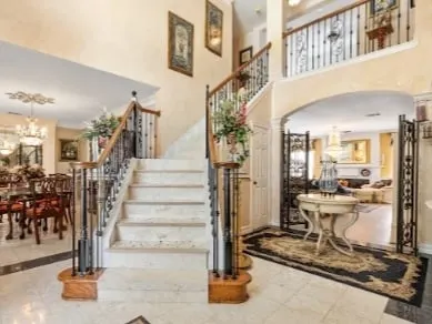 ENJOY RESORT  STYLE LUXURY ACCOMMODATIONS AT THE ESTATE HOME - Image 1