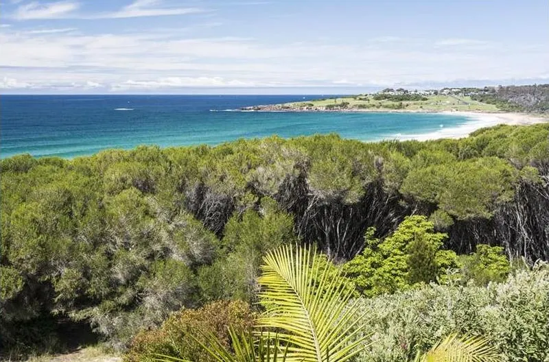 Ocean Break Tura - Image 1