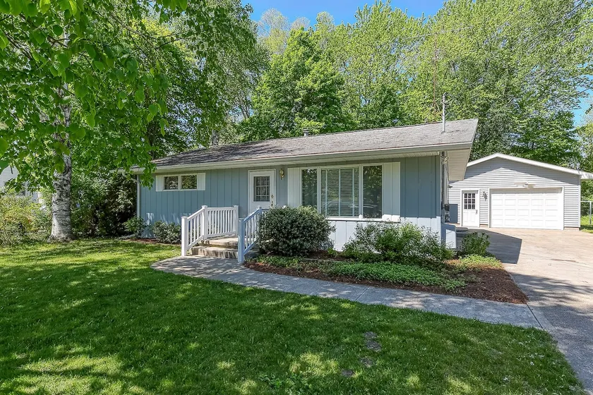 Traverse City Retreat - Close to Downtown & Beach - Image 1