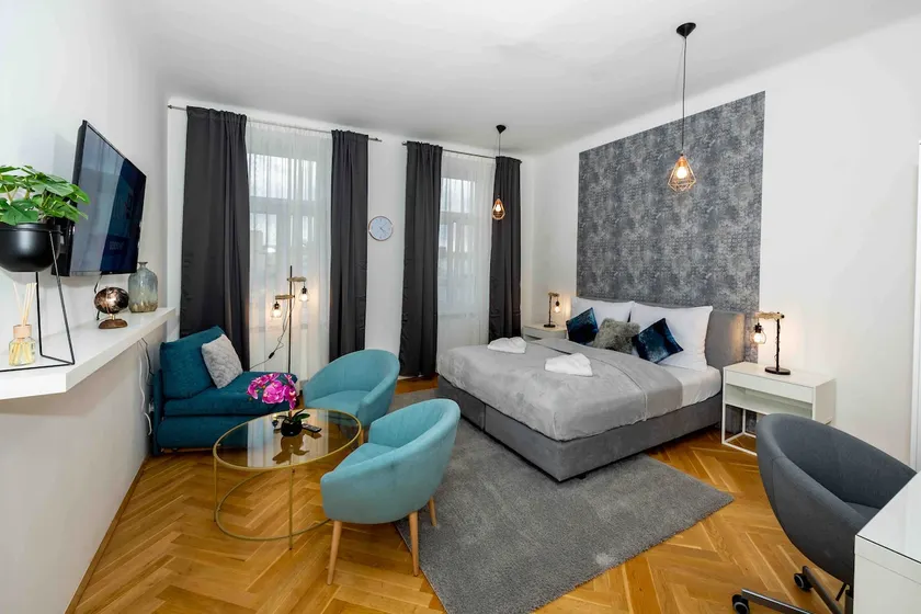 Sunny 1BR with Terrace near Schönbrunn - Image 1