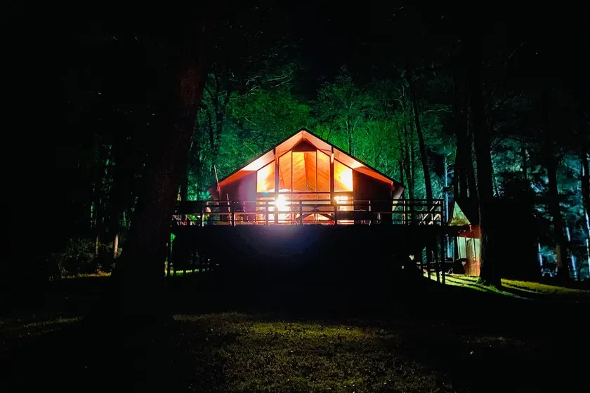 Eagles Cove - Image 1