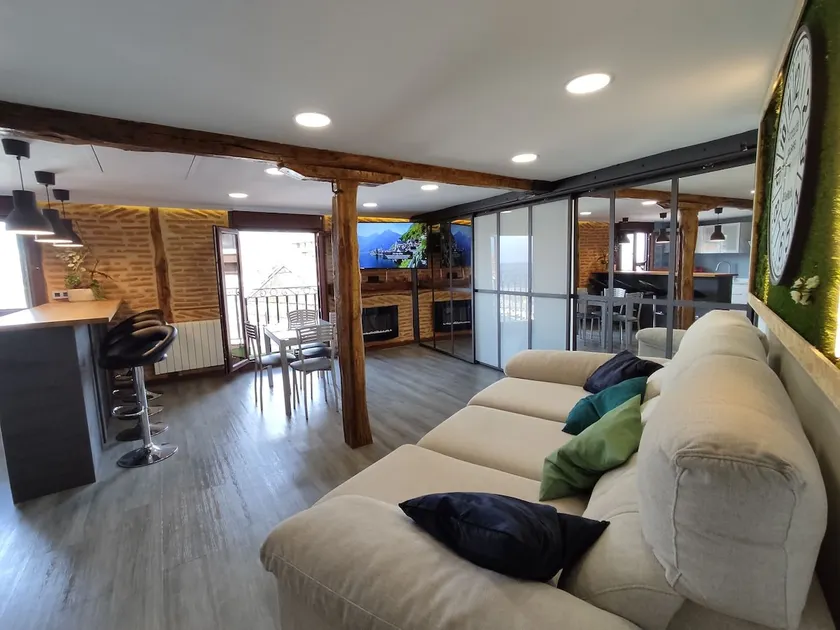 Beautiful loft in Bermeo with ocean views - Image 1
