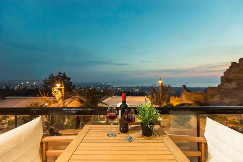Old town view apartment - Image 1