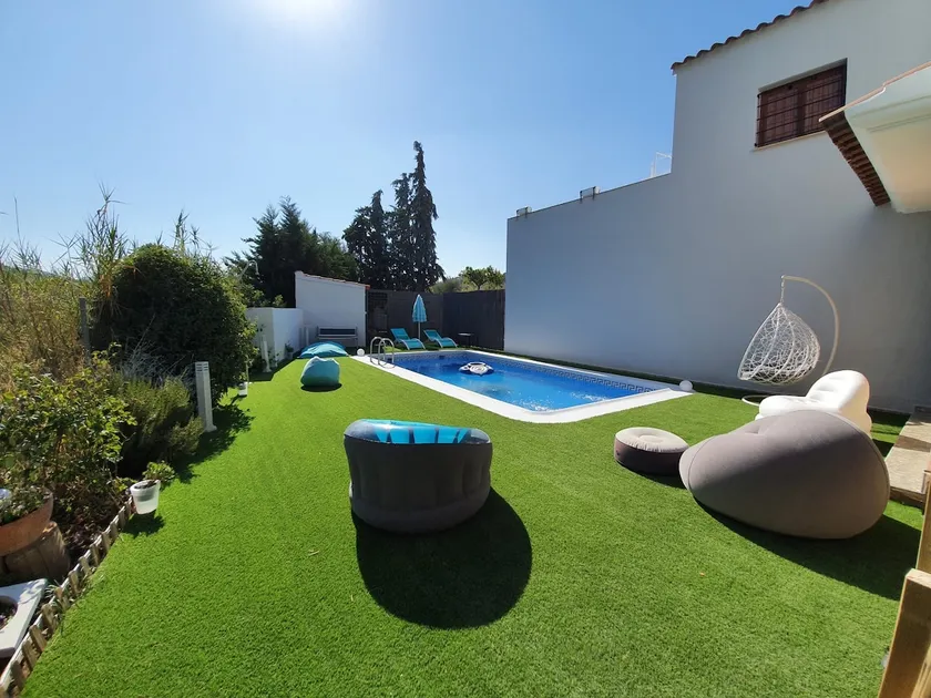 Salto Bullas - Image 1