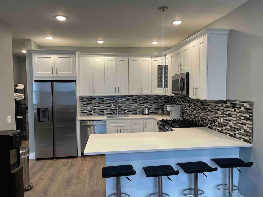 Cozy Luxe 1BR - Close To NYC! - Image 1