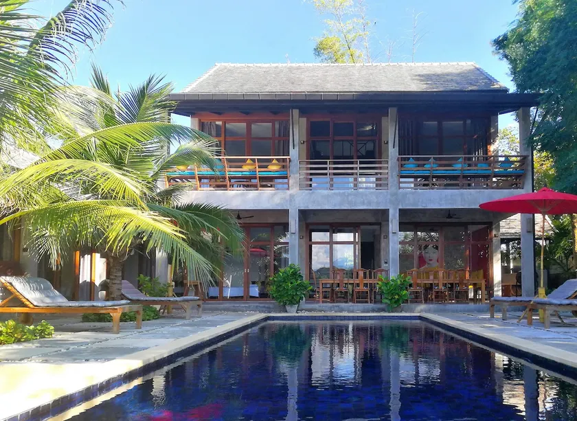 Ping Pool Villa 1 - Image 1