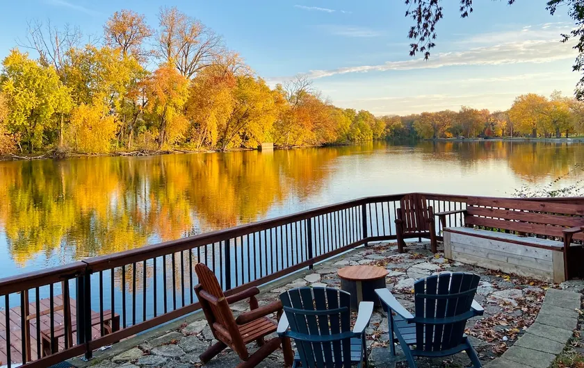 Private Entrance Guest Suite on the River - Image 1