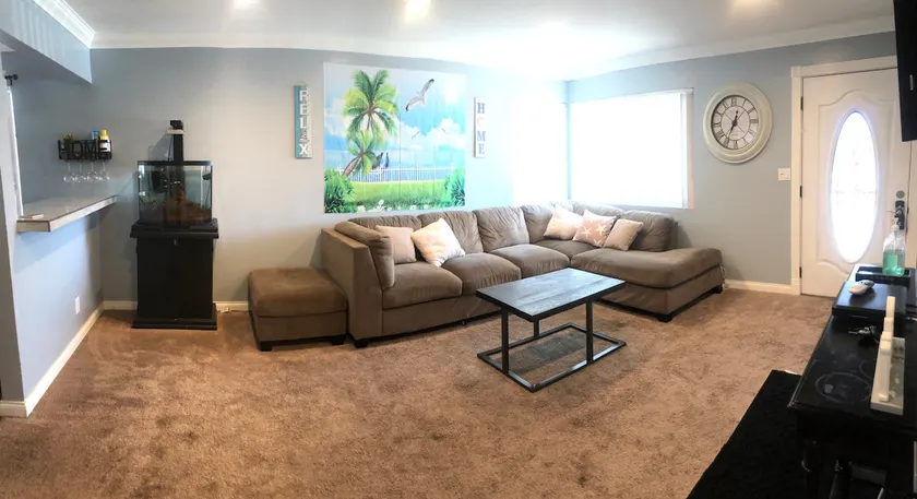 Home Away from Home by the Beach - Image 1