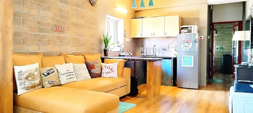 1bhk fully AC cozy condo with Backyard view - Image 1