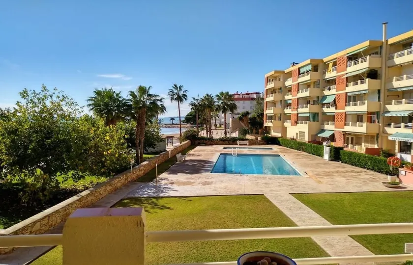Seafront with a pool - Image 1