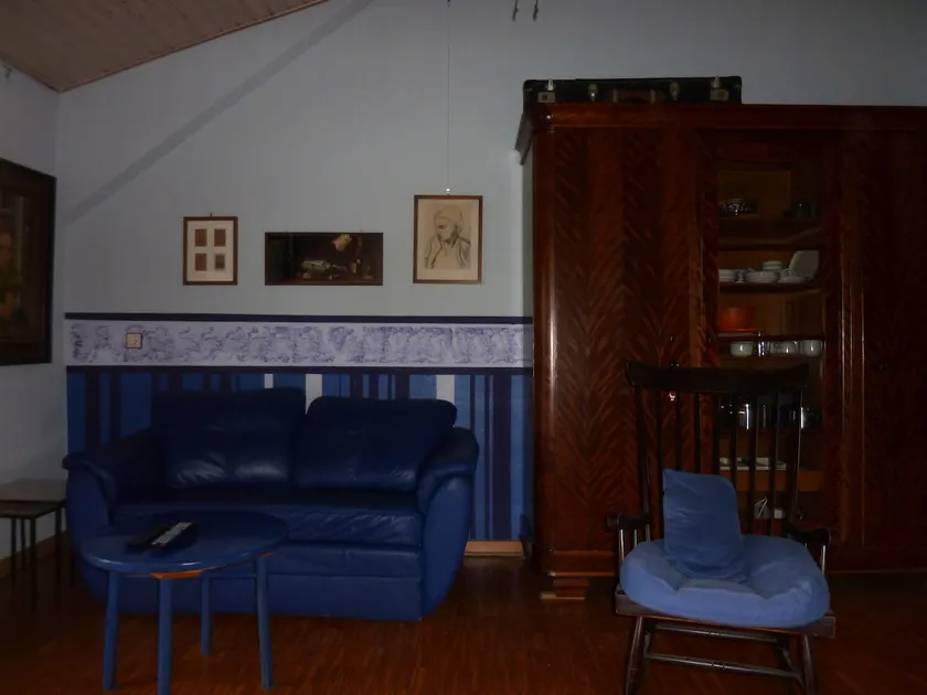 Studio apartment in the artist's house between D' Dorf and Cologne - Image 1