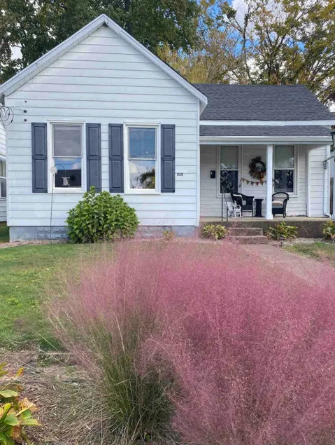 Near Holiday World & Owensboro, The Little House - Image 1