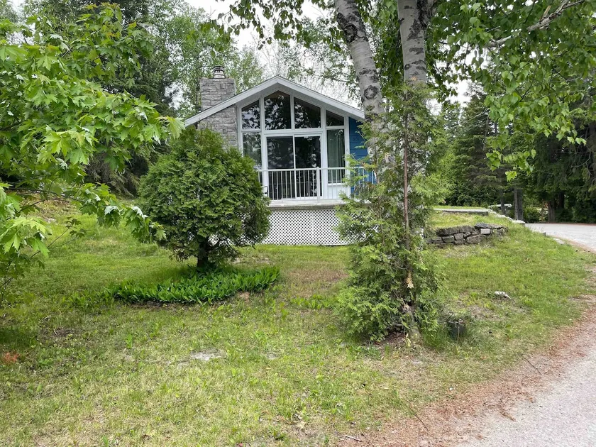 Le Scandinave at Lac Saint-Jean #CITQ 306003 - Image 1