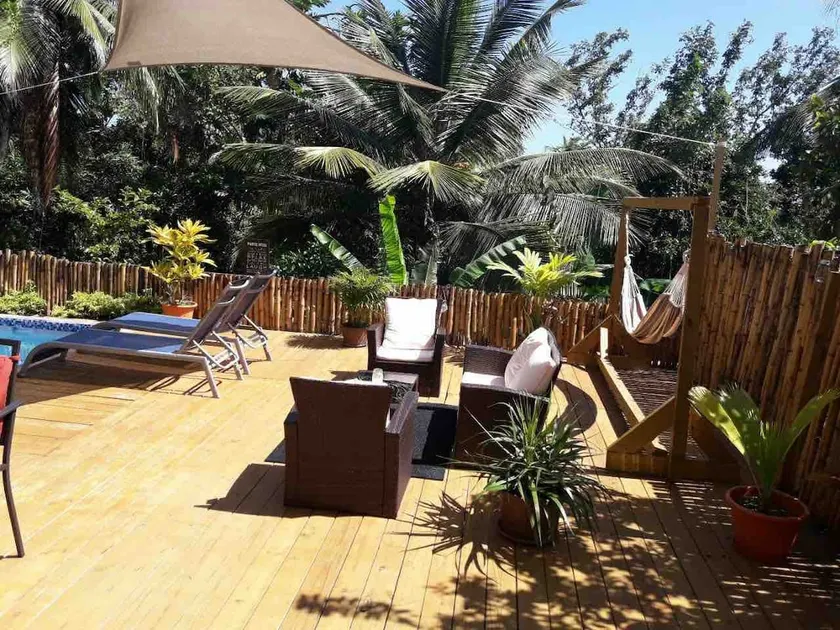 The Island Experience- Melo Newly Listed!!! - Image 1