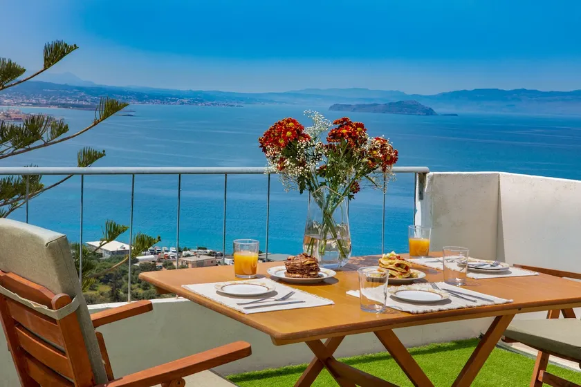 Sunset Home with sea view - Image 1