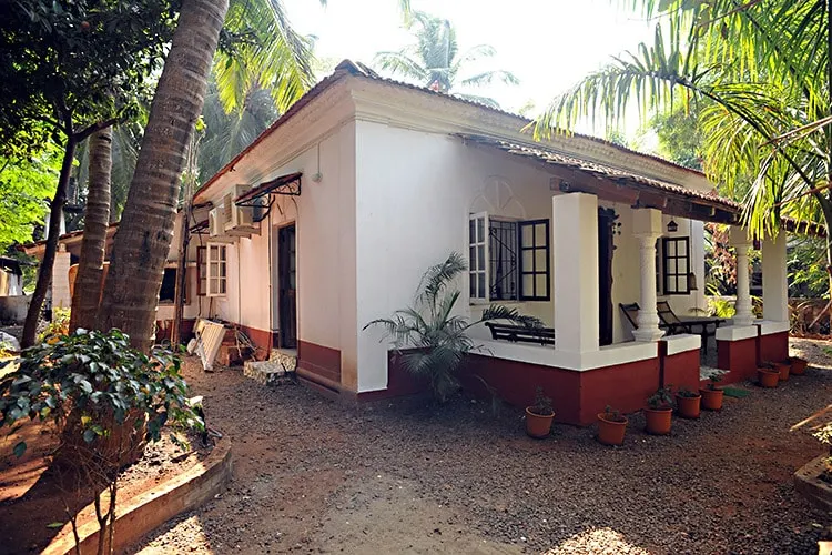 Beautiful Old Portugese Cottage - Image 1