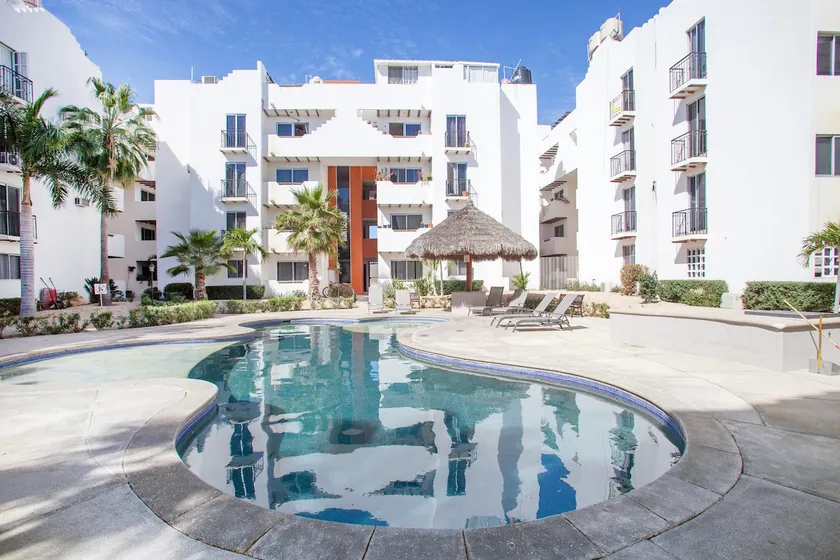 Cabo 3Br Condo Close to The Beach & Golden Zone. - Image 1