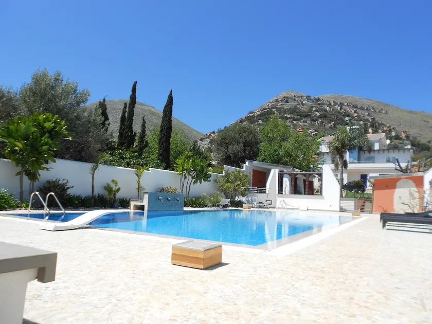 Villa Elloise Apartment mit privatem Pool in Mondello - Image 1