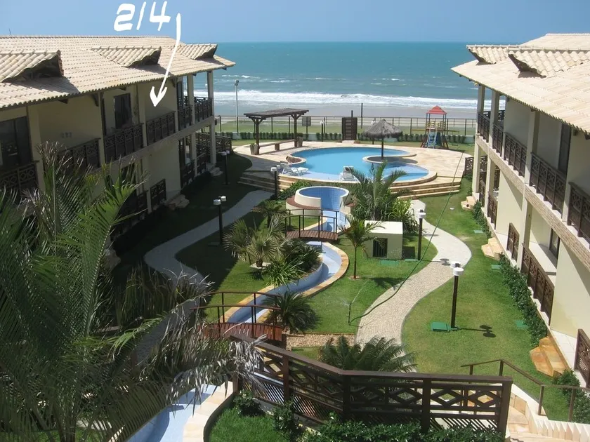 Stunning Ocean Views, Beach Front, Family-Oriented - Image 1
