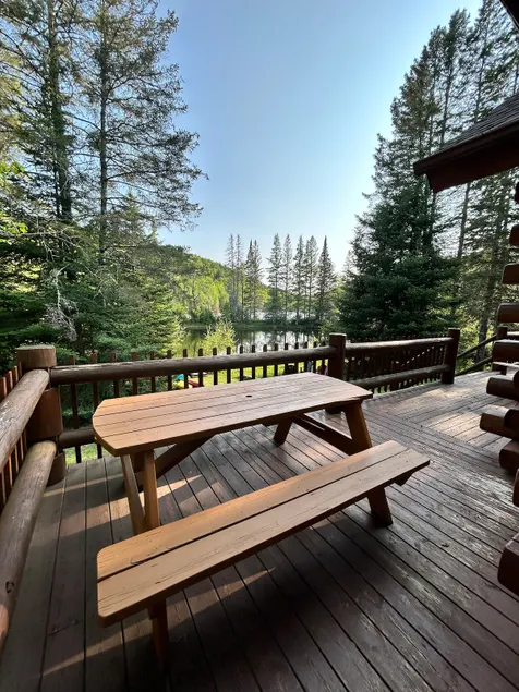 The Caribou du lac - Secluded Lakefront Cottage - Image 1