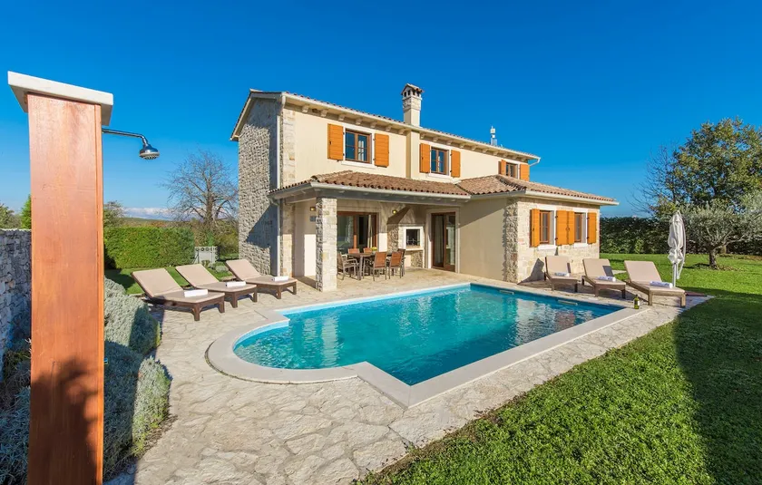 Villa Terca, 4 Bedroom, Private Pool and Sauna - Image 1