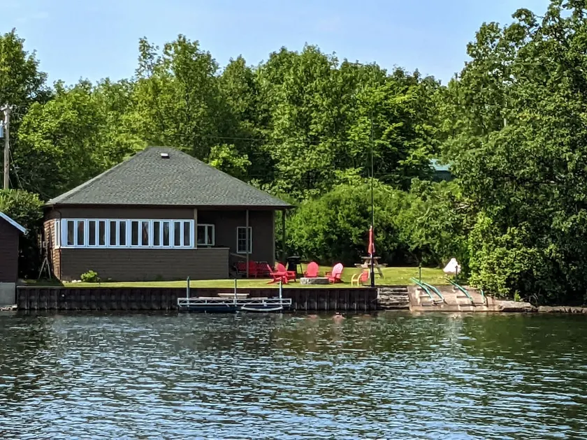 Historic Hideaway on Sawmill Bay - Image 1