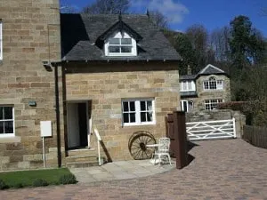 Keepers Cottage Egton Bridge - Image 1