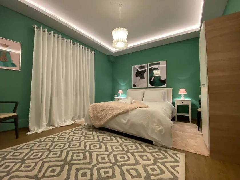 Oasis Garden Apartment - Image 1