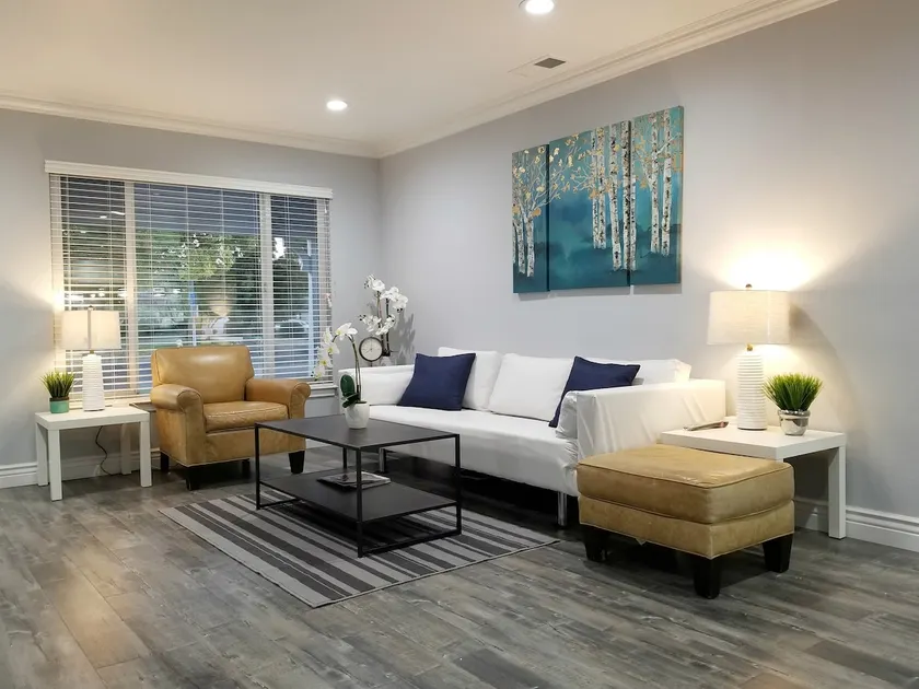 Luxury | 12 people | Smart Tech | 4bd & 3ba - Image 1