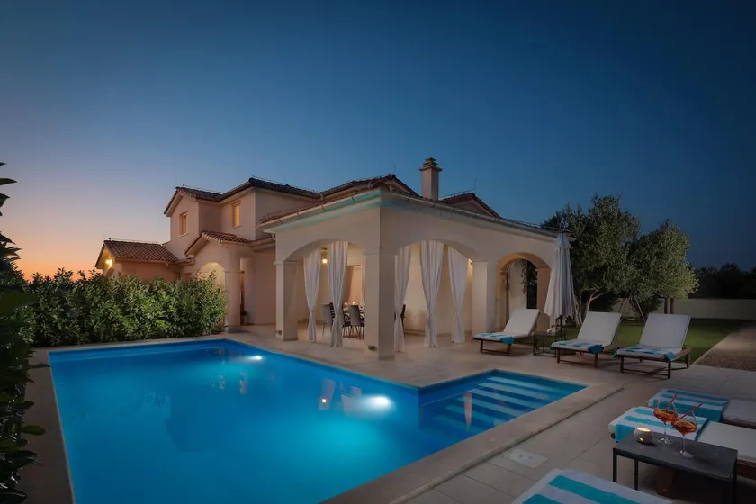 Elegant Villa Sunset Lady - heated pool - Image 1