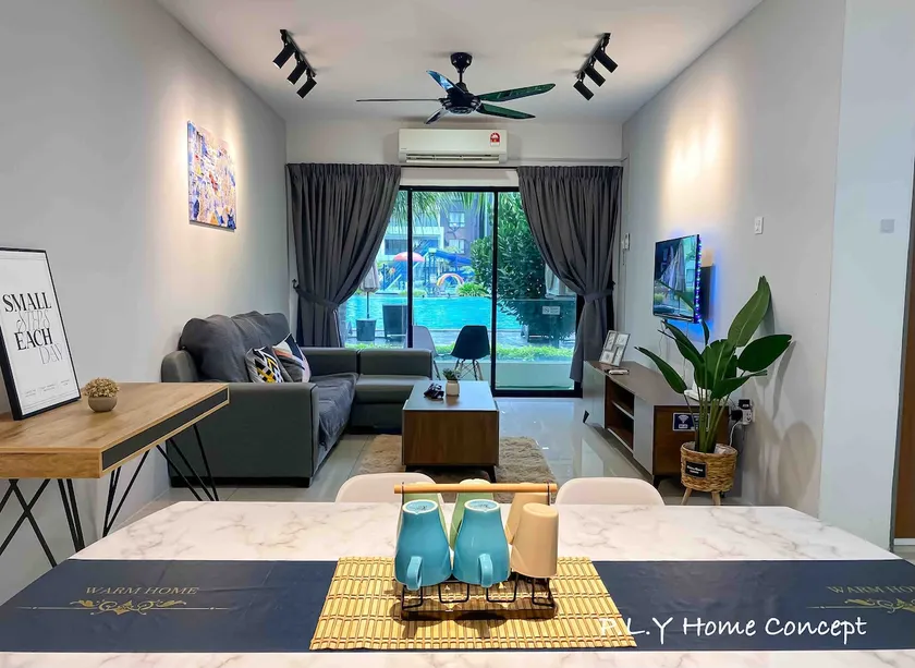 Ground Floor PoolFront| free Netflix | WiFi300Mbps - Image 1