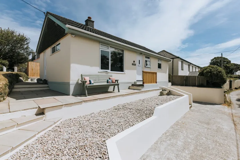 Sunset, holiday home, Newquay - Image 1