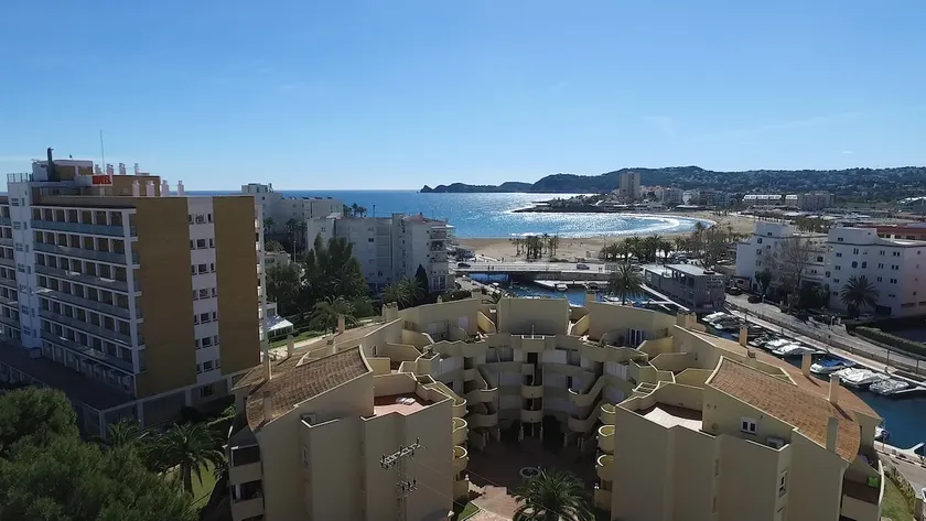 Javea, Arenal Beach, 6 sovplatser, stor pool, WIFI, air con, 5 min promenad till stranden - Image 1
