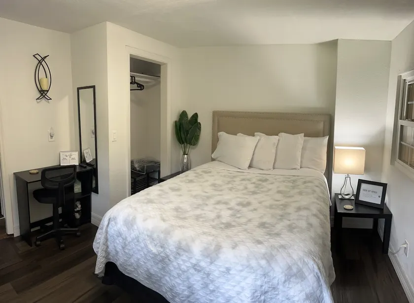 Suite Conveniently Located! - Image 1