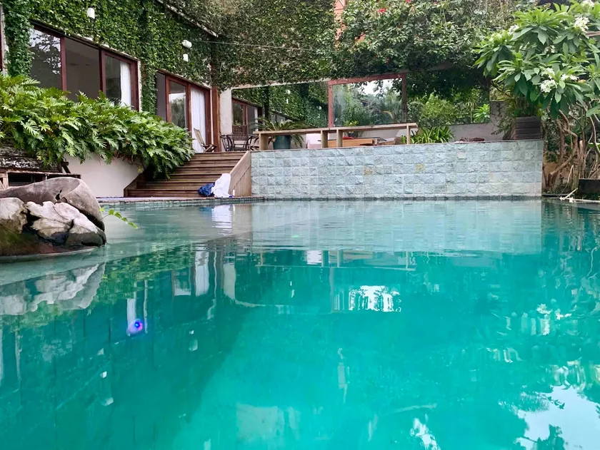 Exclusive and Secure Villa in Sao Conrado - Image 1