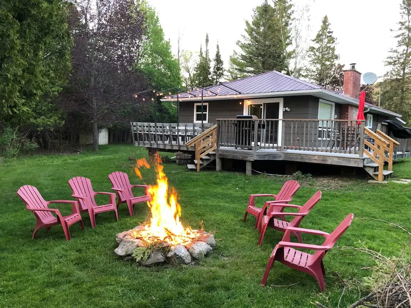 River and Ridge Retreat - Image 1