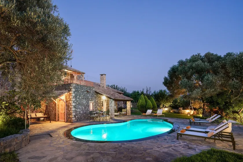 ANTIOPI VILLA - Image 1