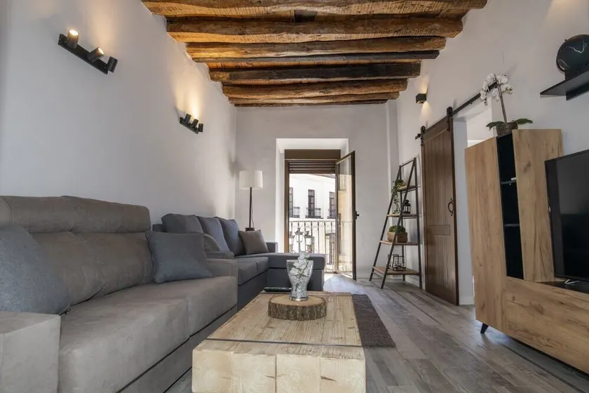 Elegante Apt. p/5 en el centro de Cáceres c/ wifi - Image 1
