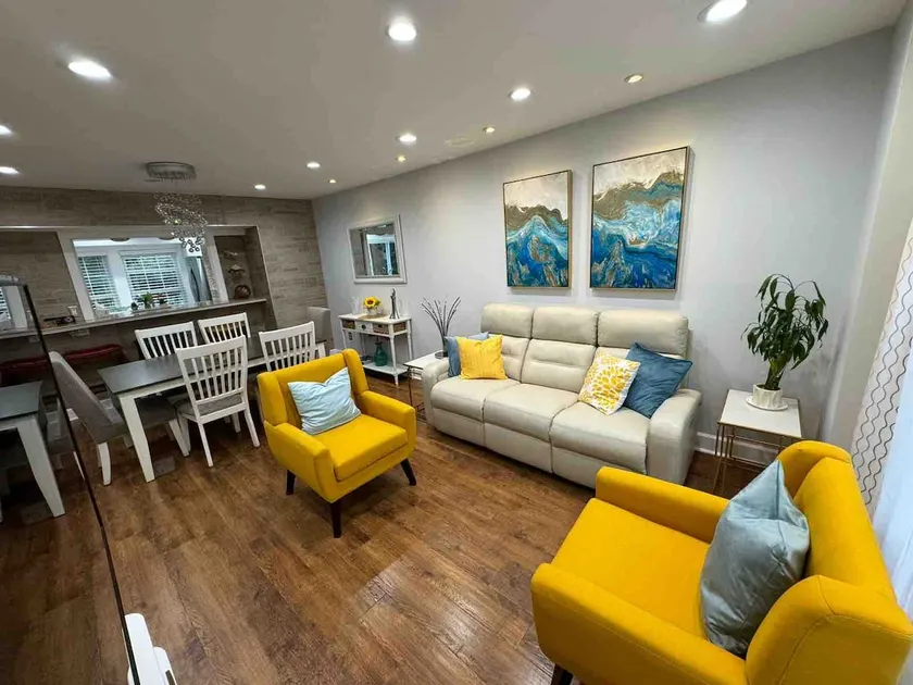 Cozy and modern 3 bedrooms 2.5 Bath 2 levels - Image 1