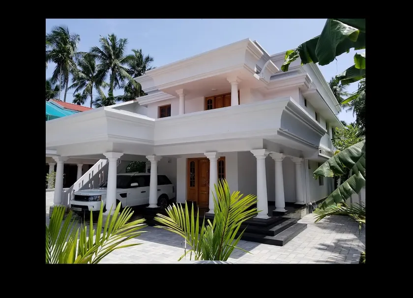 5min GuruvayurTemple-LuxuryVilla-Spacious - Image 1