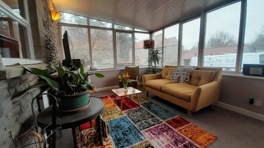 Quirky mid century themed holiday home - Image 1